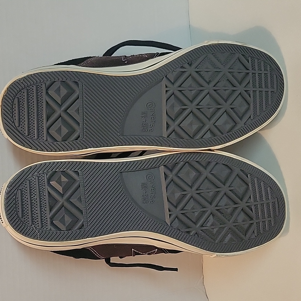 CONVERSE MENS SIZE 10.5 - Picture 9 of 14